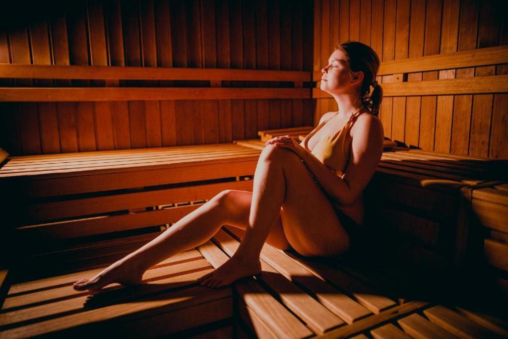 App Harmonie Mit Hallenbad Und Sauna By Monicare Apartman Seefeld in Tirol Kültér fotó